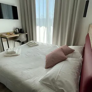 Bed & Breakfast Airport, Bari