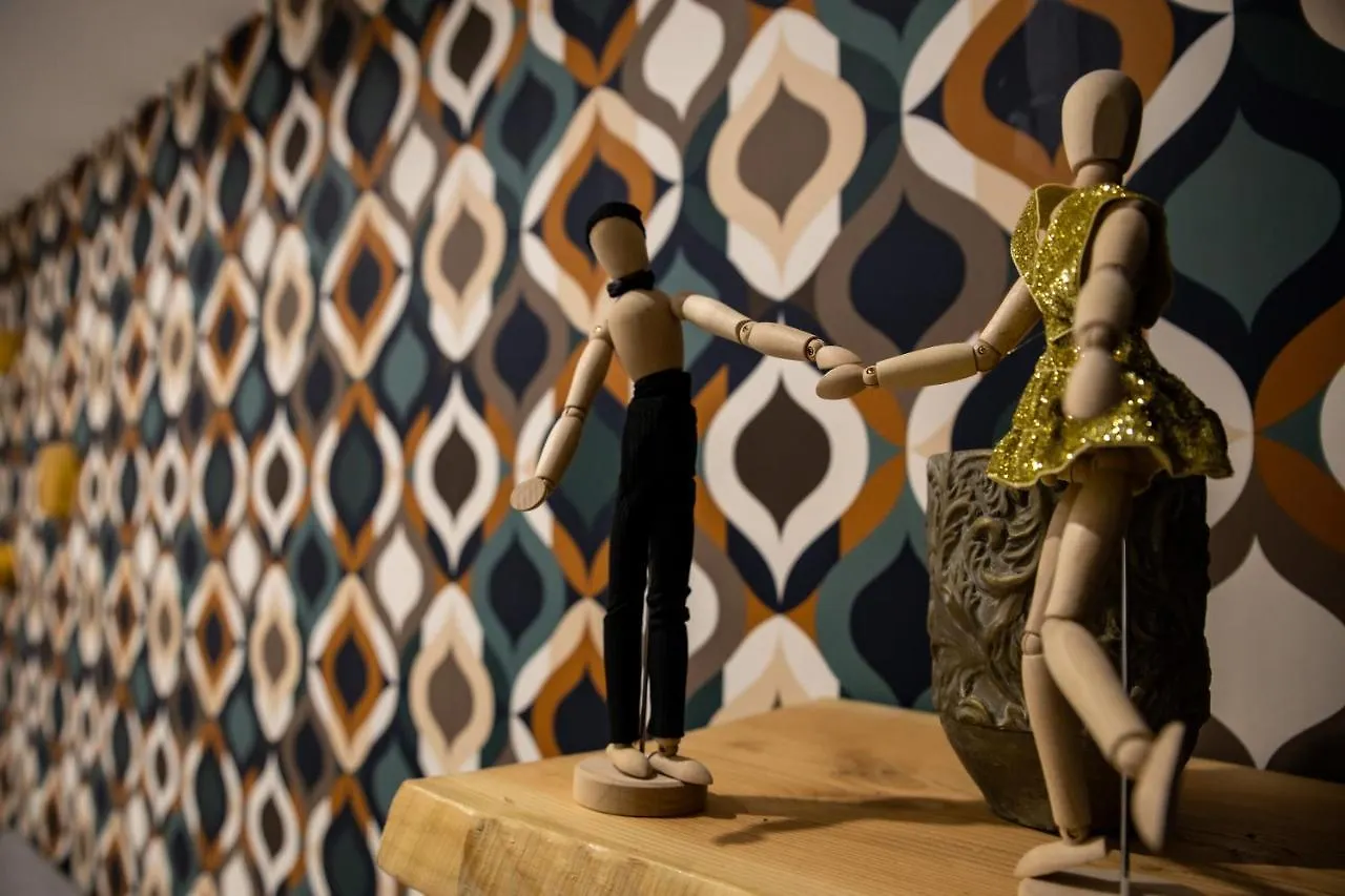 Geometric Art Home Bari